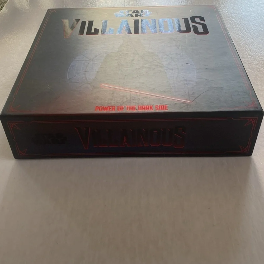 STAR WARS Villainous Board Game 2 to 4 Players Age 10 years and Up  NWOT